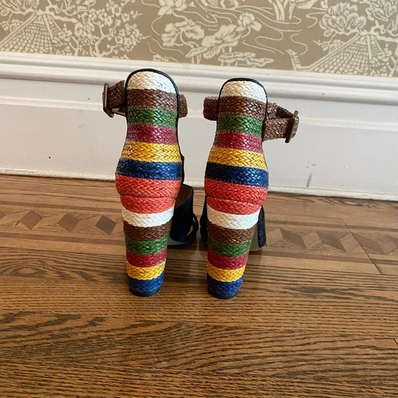 Nine West heels - Picture 2 of 5